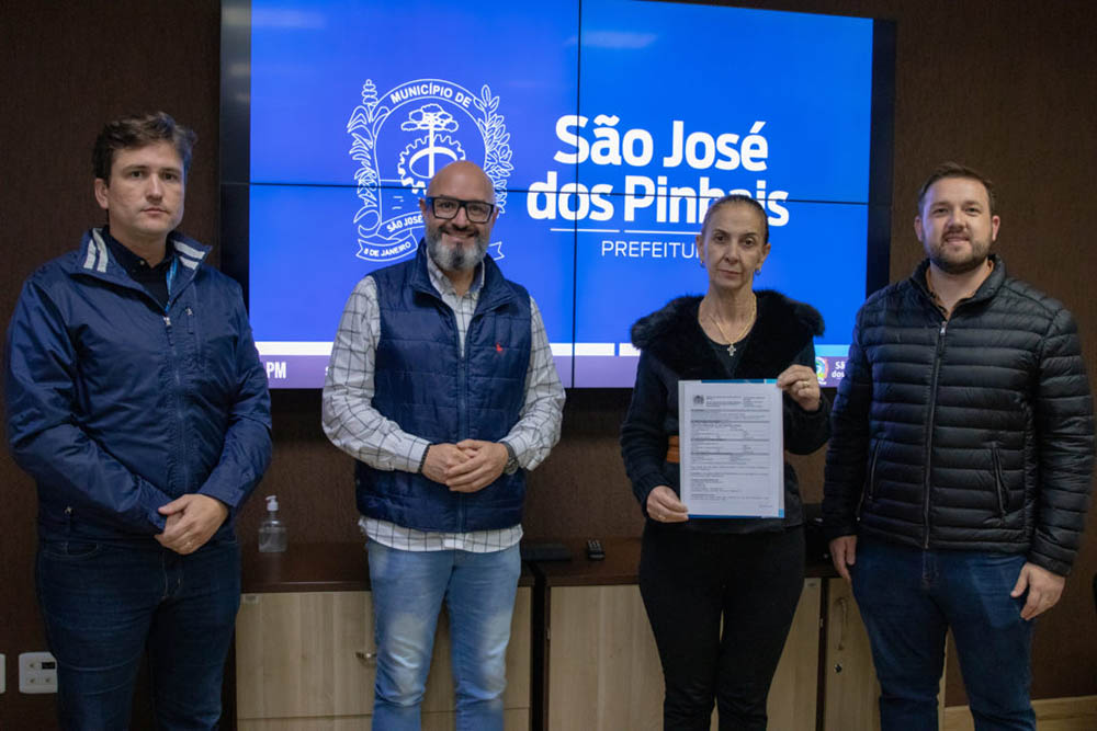 São José dos Pinhais assina primeira licença ambiental para terraplanagem para obra da Escola Municipal Papa Paulo VI 4 sao jose pinhais colegio papa São José dos Pinhais assina primeira licença ambiental para terraplanagem para obra da Escola Municipal Papa Paulo VI