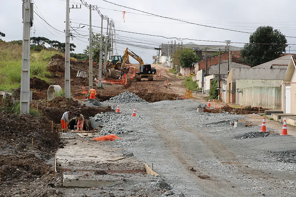 Obras de revitalização da Rua Marechal Floriano Peixoto em Pinhais em ritmo acelerado 3 obras