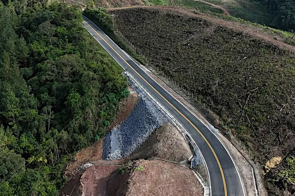 DER conclui em 42 dias recuperação emergencial de rodovia em Rio Branco do Sul 9 Rio Branco do Sul