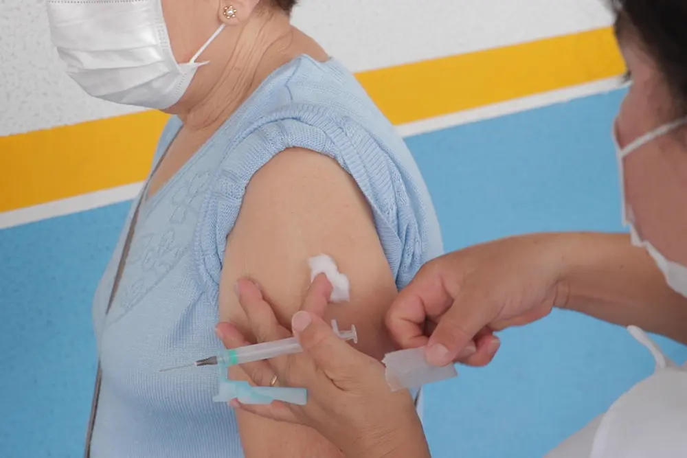 São José dos Pinhais promove vacinação contra gripe neste sábado 7 vacinação